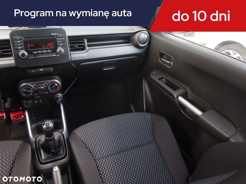 Suzuki Ignis - 10