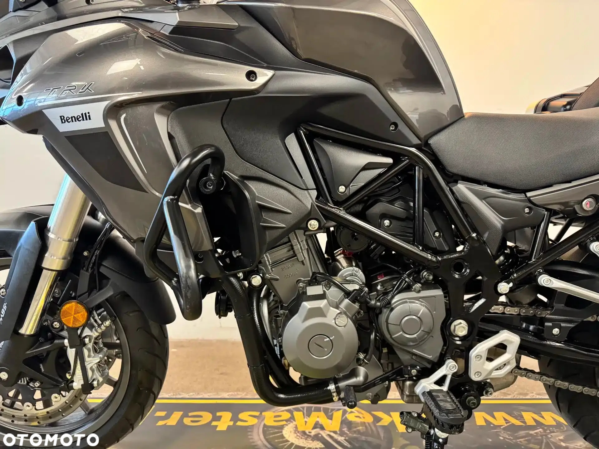 Benelli TRK 502 - 23
