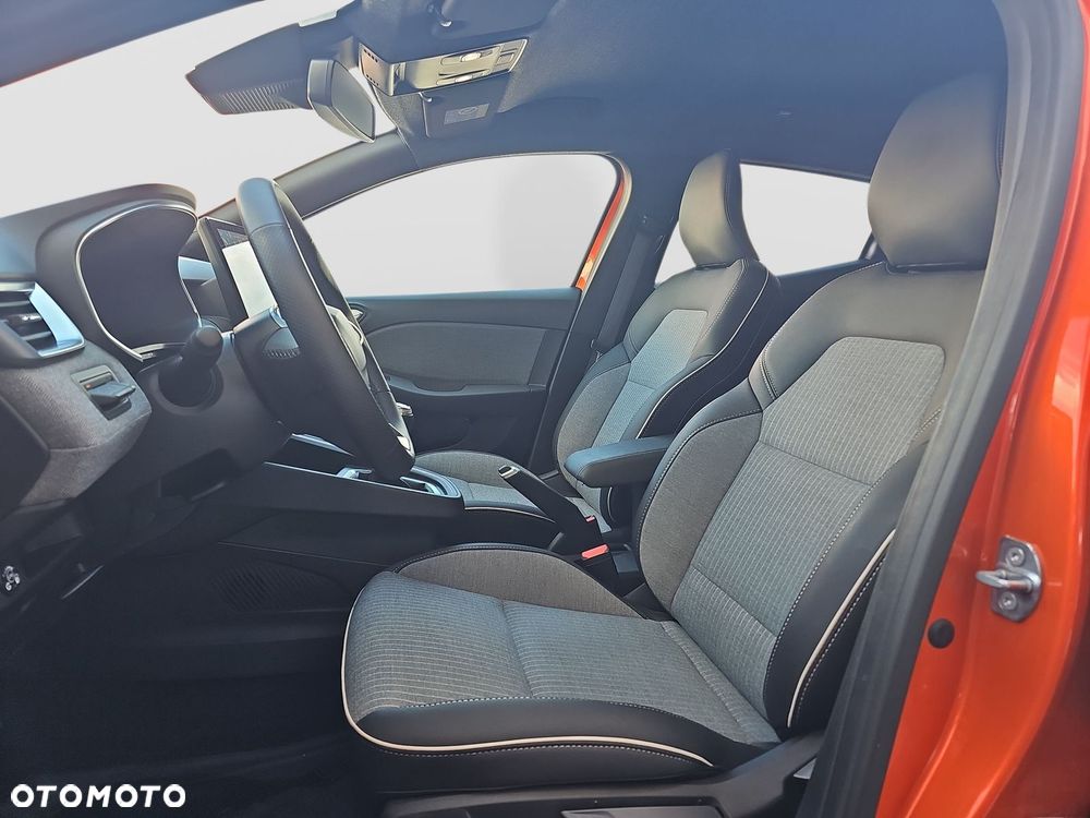 Renault Clio 1.0 TCe Techno - 12