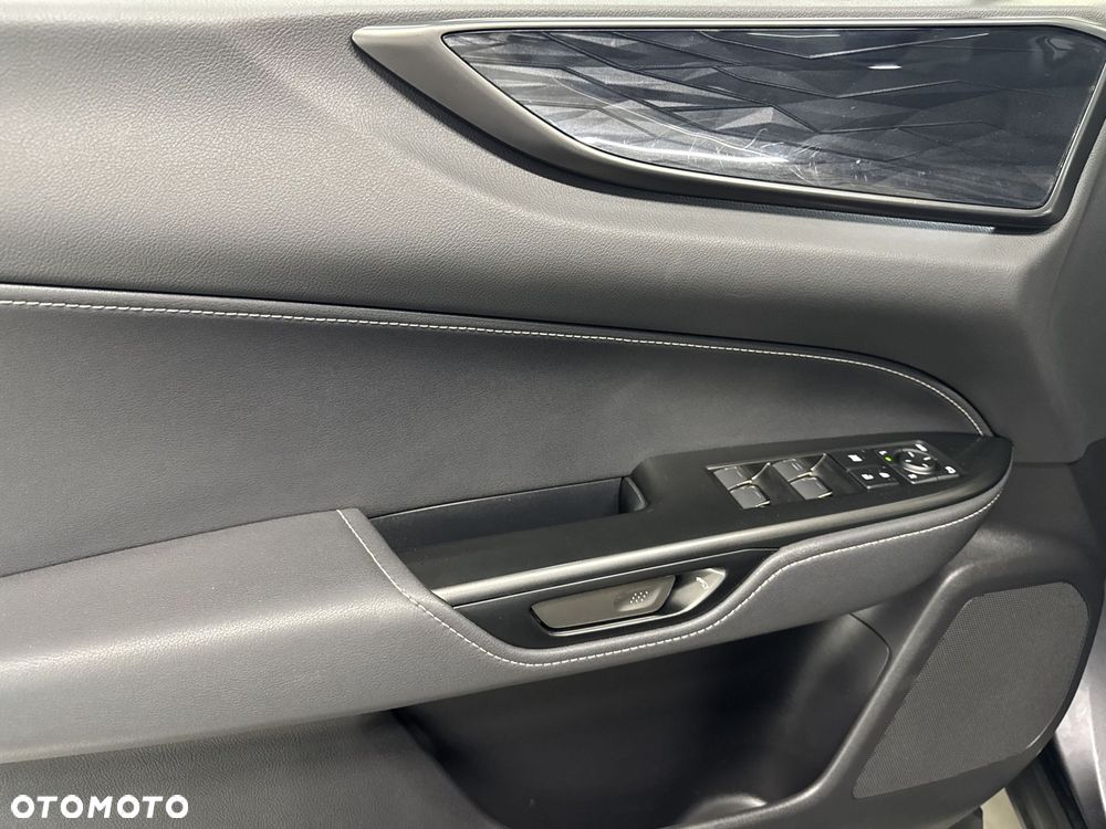 Lexus NX - 17
