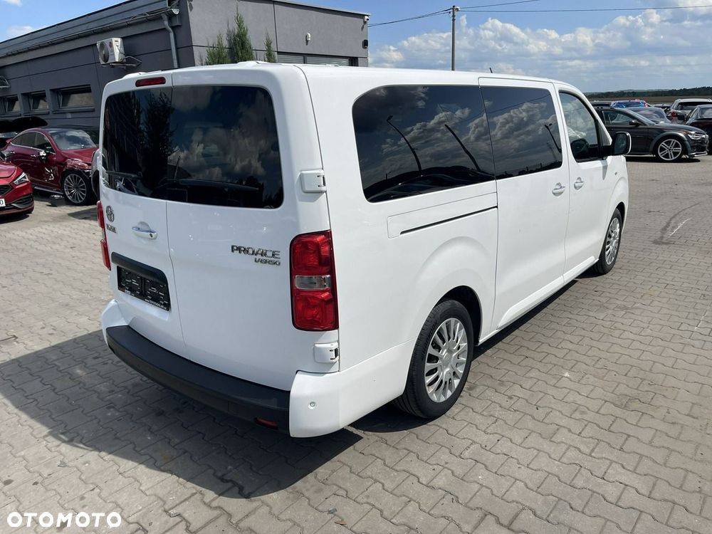 Toyota Proace Verso 2,0-l-D-4D L1 (8-Si.) Autm Family Comfort - 2