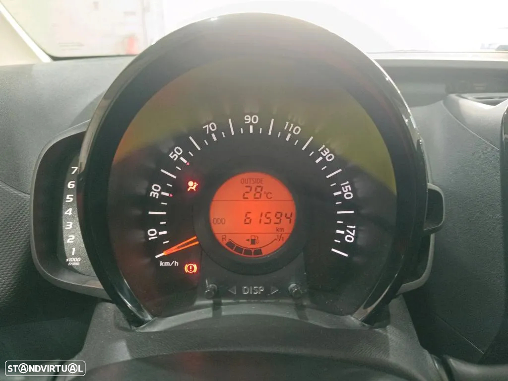 Citroën C1 1.0 VTi Shine - 5