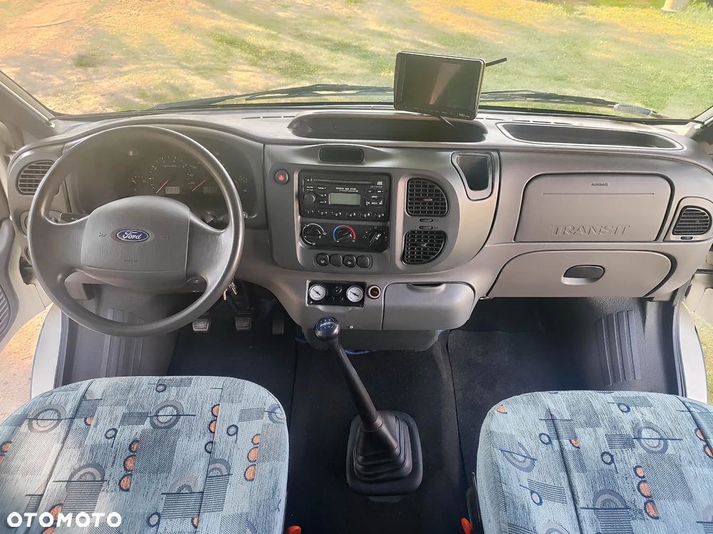 Ford Transit - 14