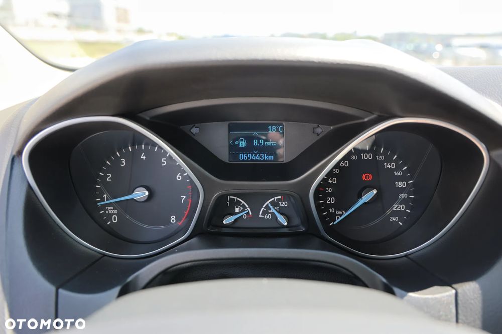 Ford Focus 1.6 TI-VCT Trend - 10