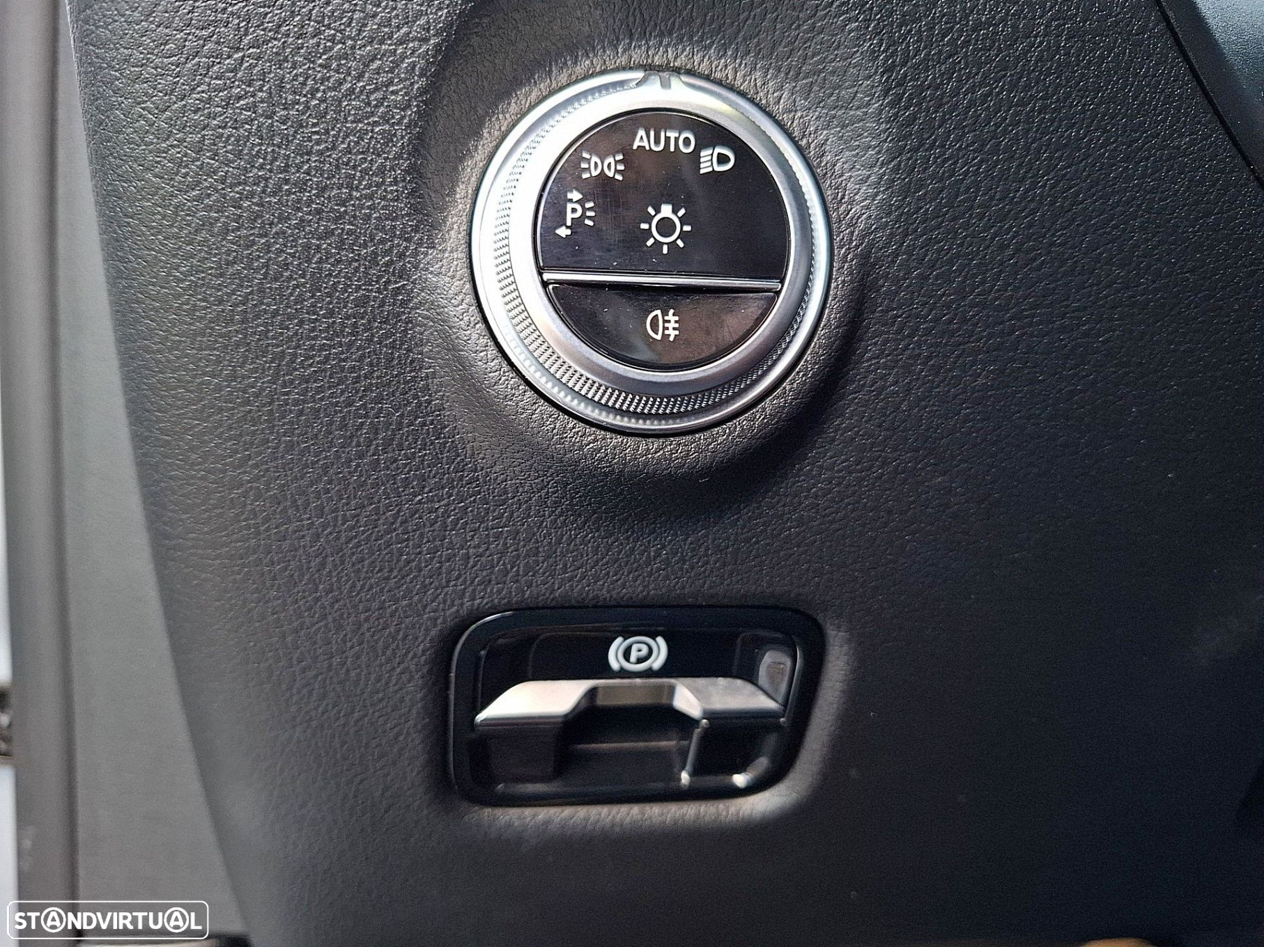 Mercedes-Benz C 300 de Avantgarde - 19