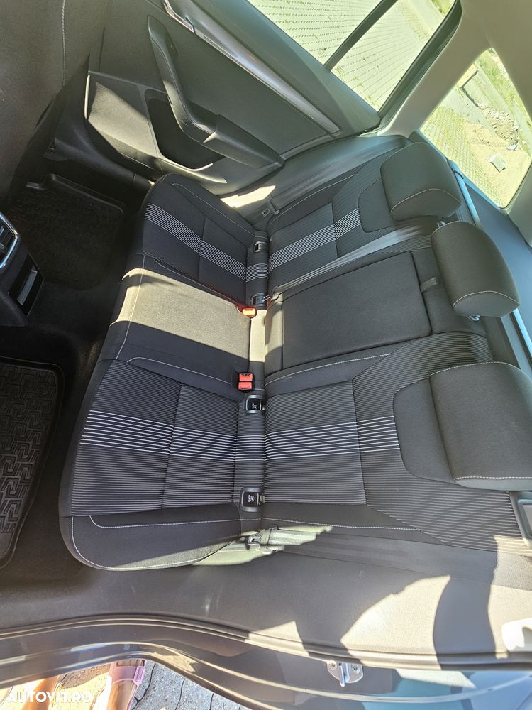Skoda Octavia 2.0 TDI DSG Style - 9