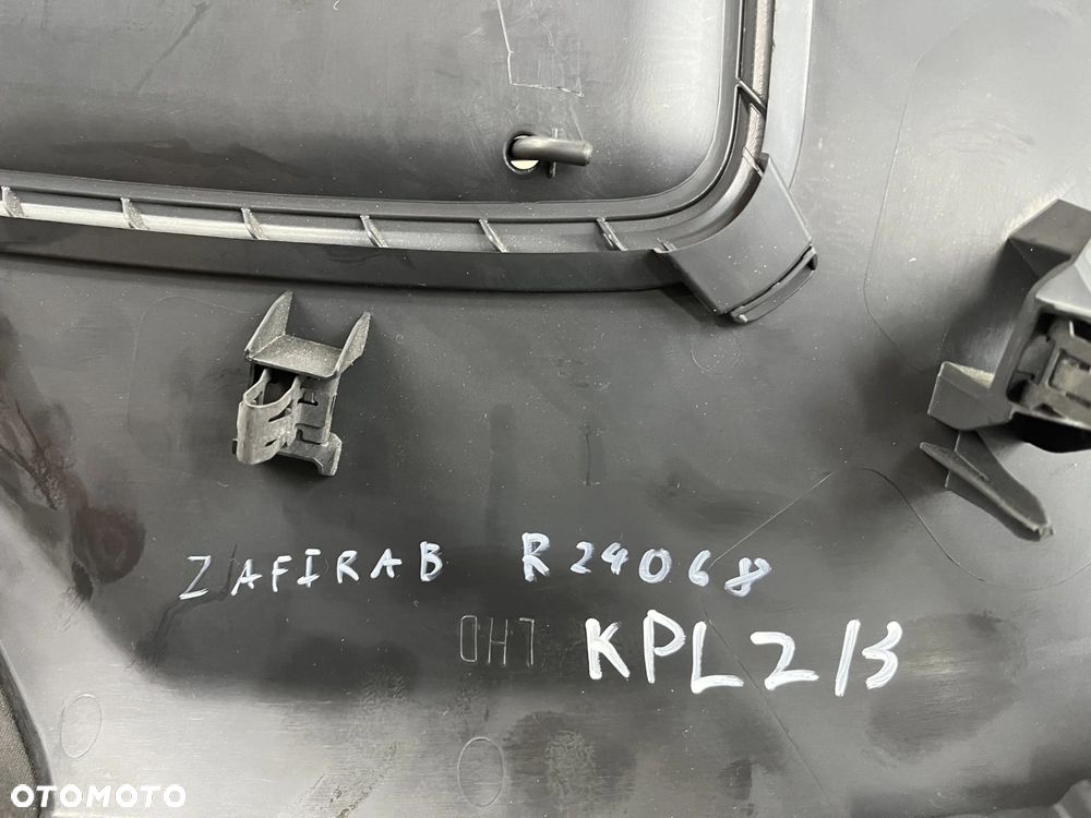 Tunel środkowy Opel Zafira B 05-14r. uchwyt na kubki tylne kratki nawiewu EU 13144422 - 19