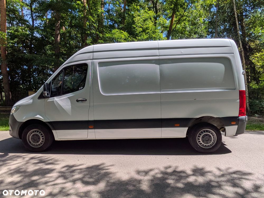 Mercedes-Benz Sprinter - 8