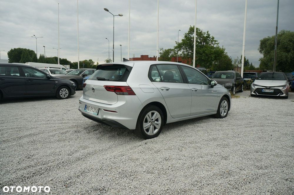 Volkswagen Golf VIII 2.0 TDI Life - 6