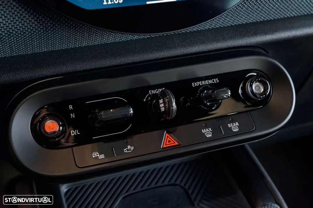 MINI Countryman D Favoured M Plus - 3