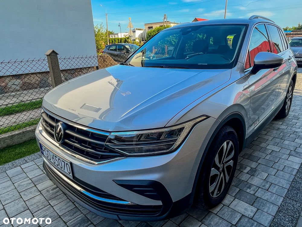 Volkswagen Tiguan - 2