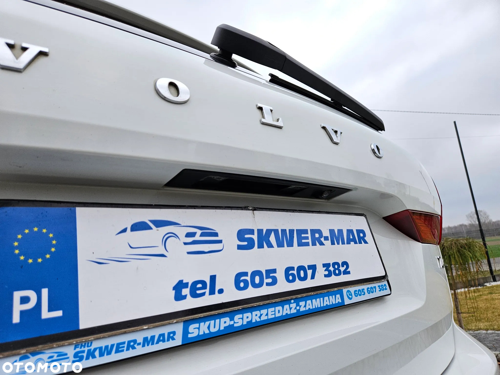 Volvo XC 60 T4 Momentum Pro - 32