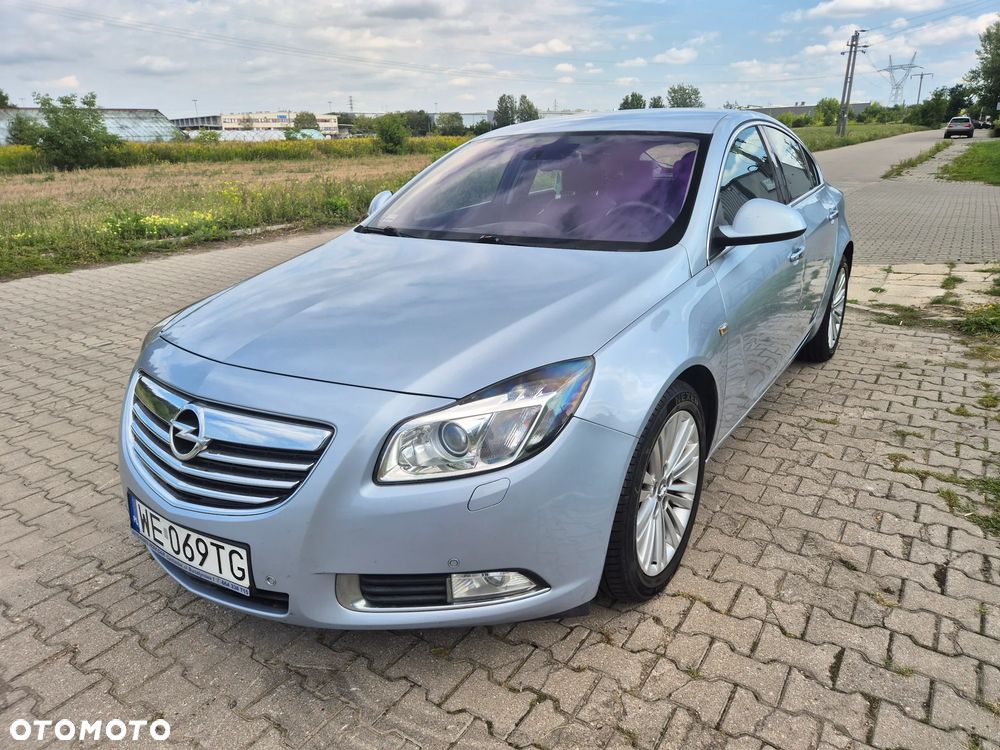Opel Insignia 1.8 Cosmo - 1