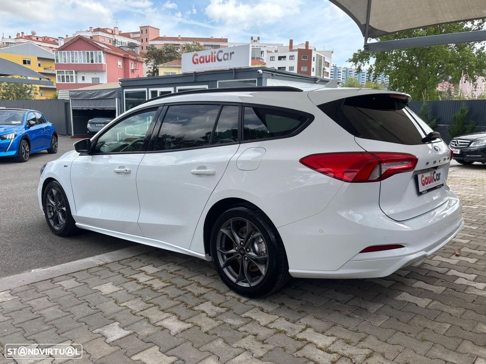 Ford Focus SW 1.5 TDCi ST-Line - 10