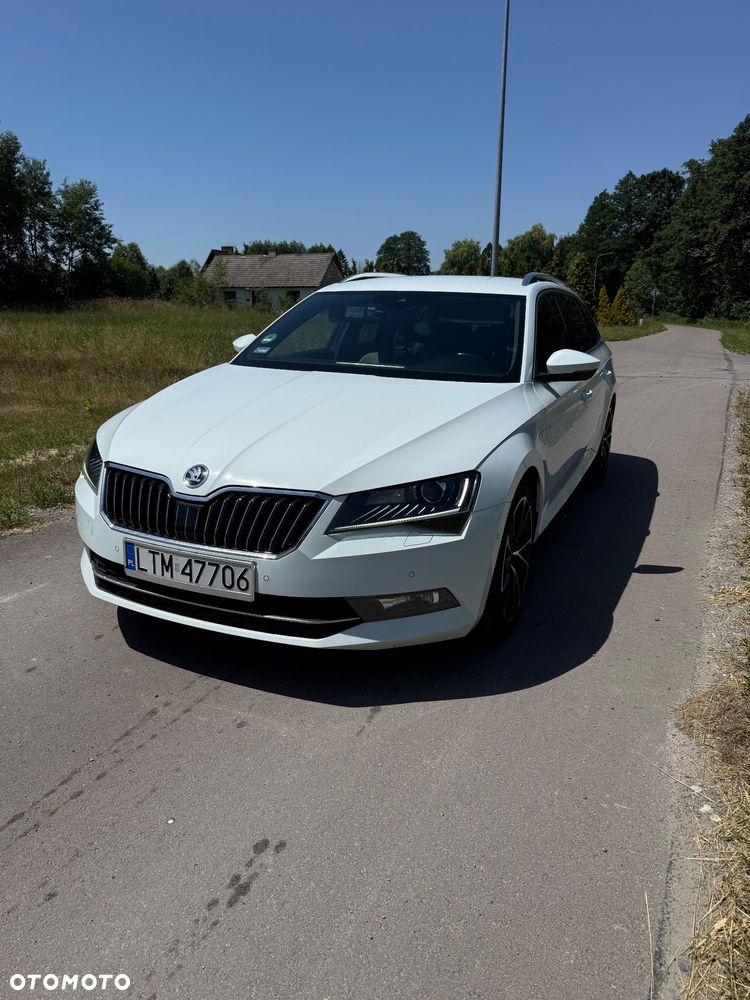 Skoda Superb 2.0 TDI L&K DSG - 1