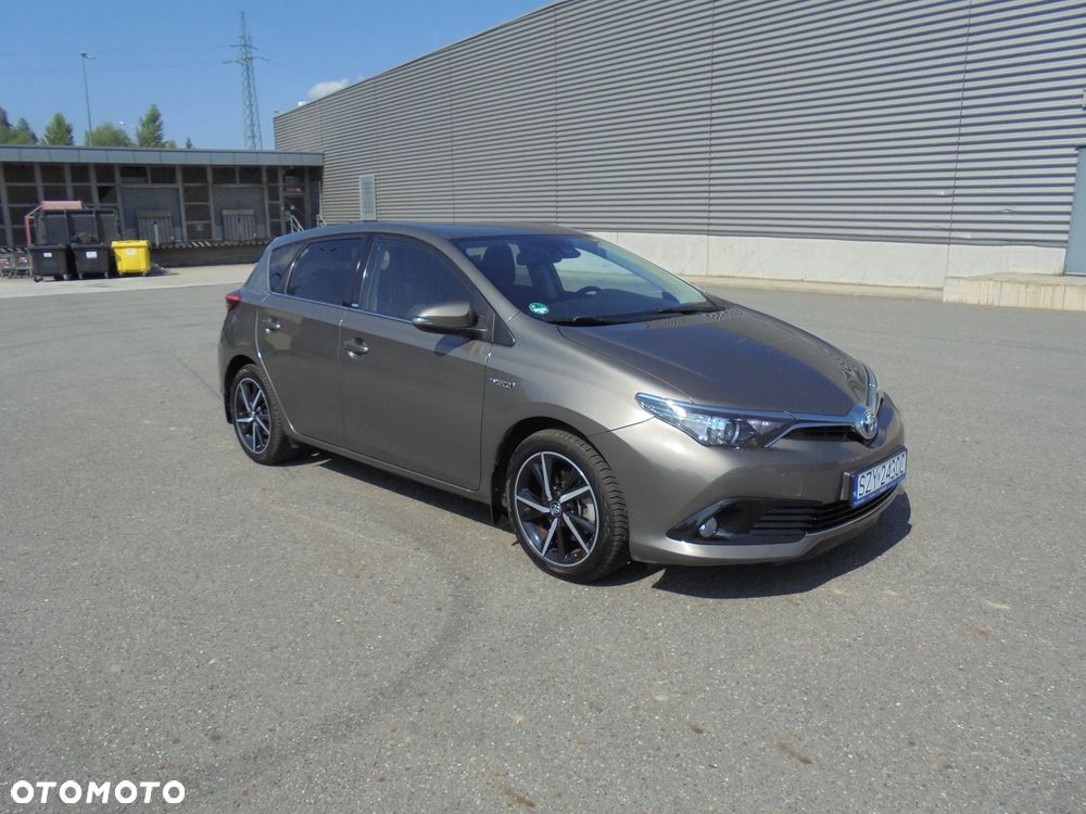 Toyota Auris - 17