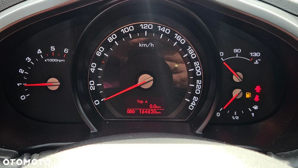 Kia Sportage 1.7 CRDI 2WD Attract - 19