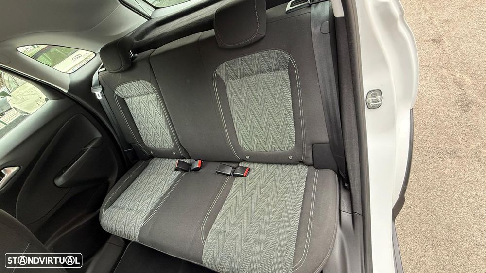 Opel Crossland X 1.2 T 2020 - 10