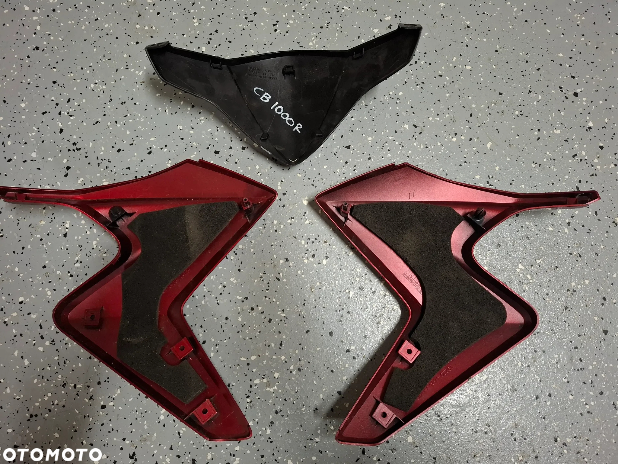 Honda CB 1000 R SC60 owiewka boczek osłona zegarów - 2