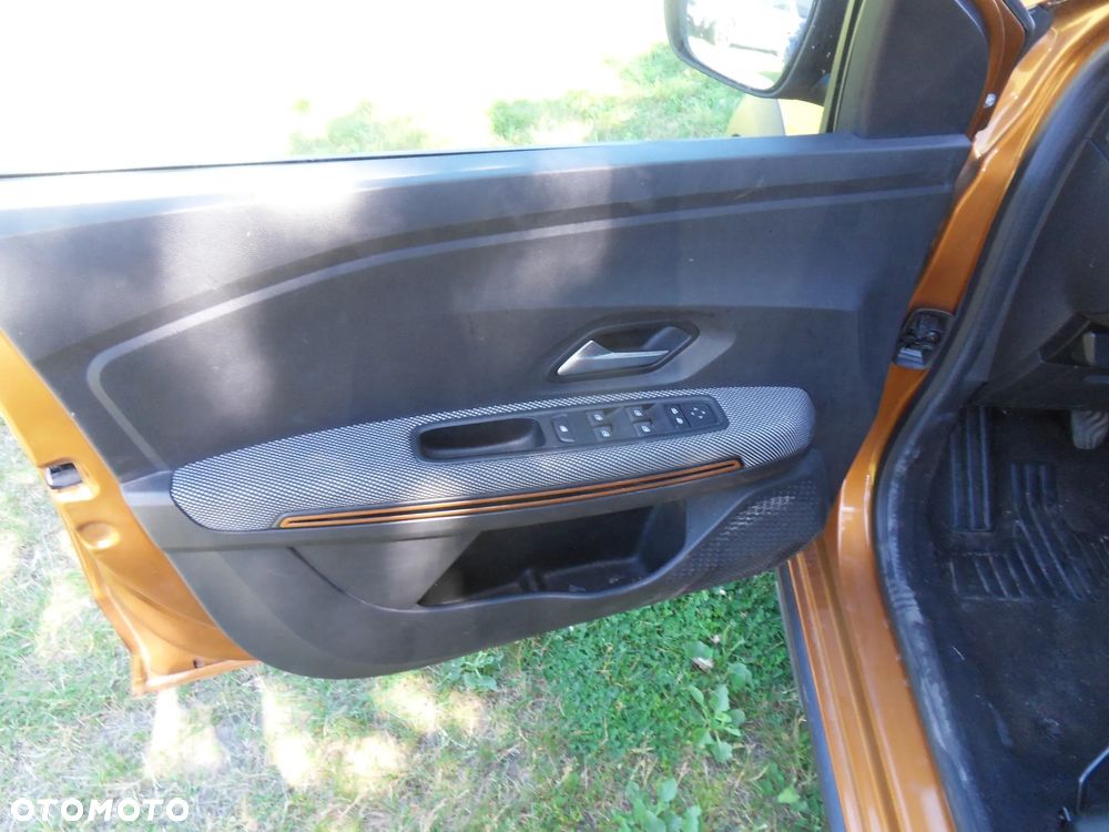 Dacia Sandero Stepway TCe 90 Comfort - 18