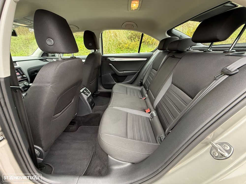 Skoda Octavia 1.6 TDI Ambition - 18