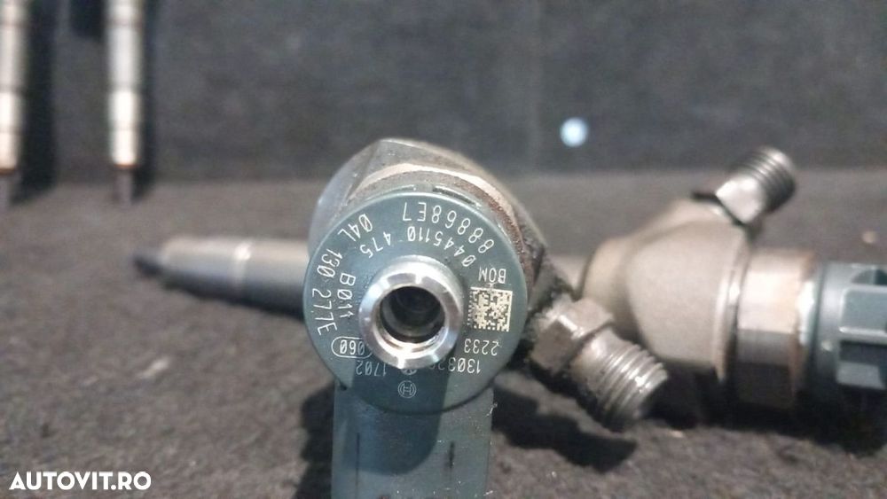 INJECTOR 2.0 CKF SEAT LEON 5F  04L130277E - 2