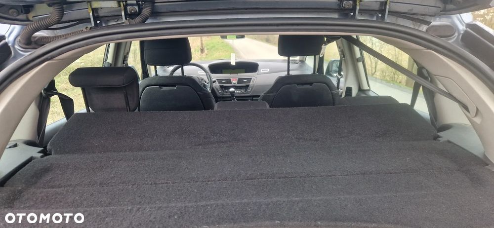 Citroën C4 Picasso - 9