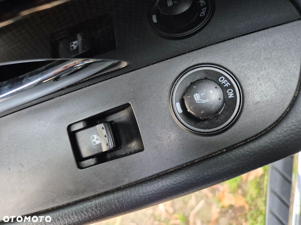 SsangYong/KGM Rexton W 2.2 e-XDi 220 4WD Automatik Executive - 22