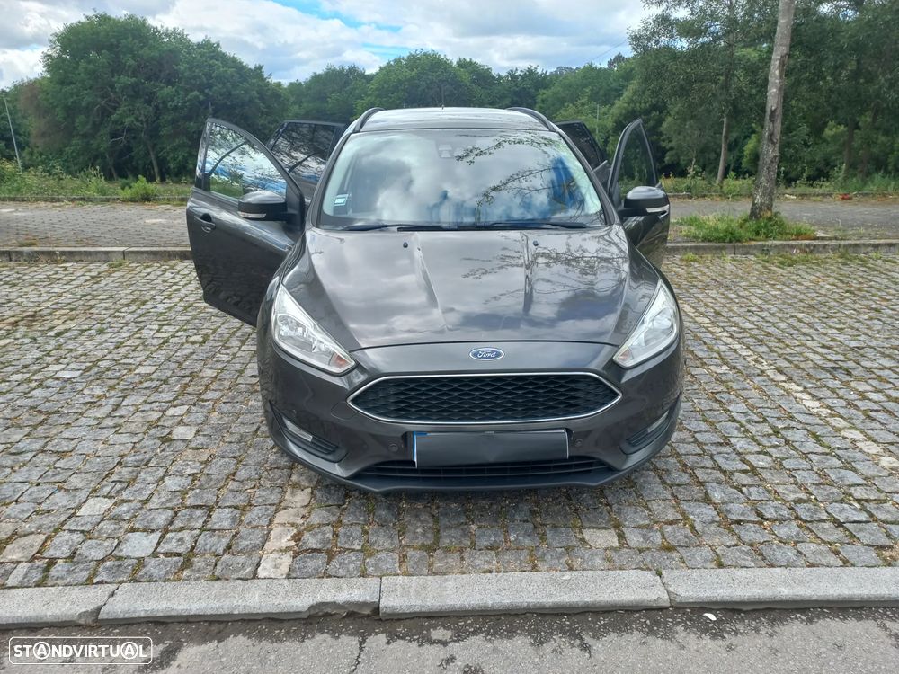 Ford Focus SW 1.5 TDCi EcoBlue Business - 2