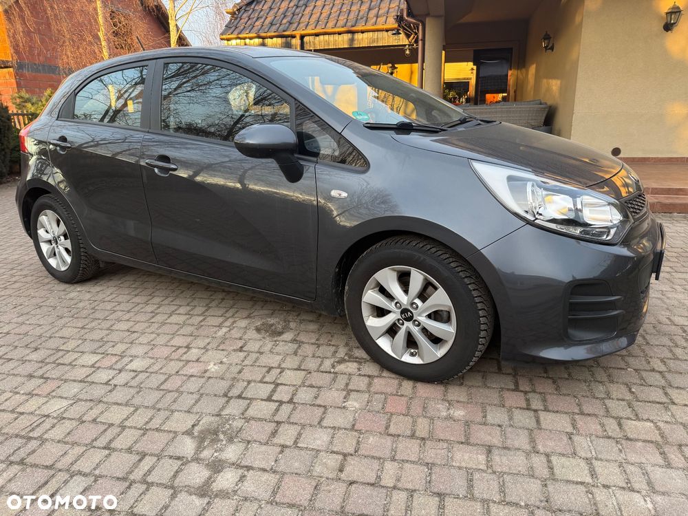 Kia Rio 1.2 Edition 7 - 11