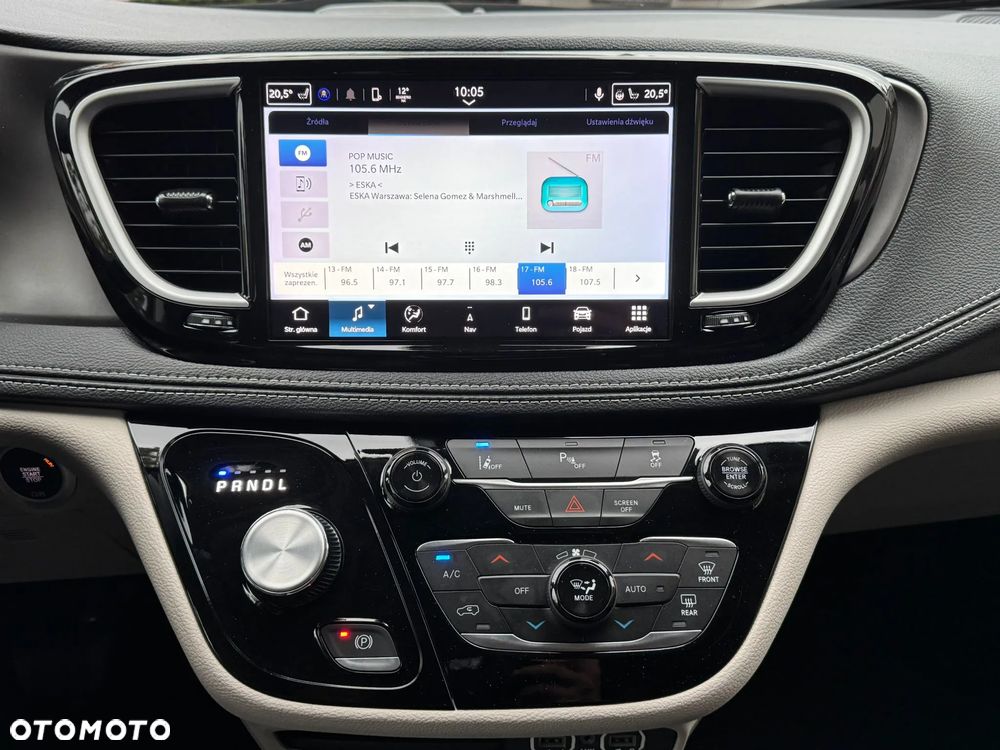 Chrysler Pacifica - 9