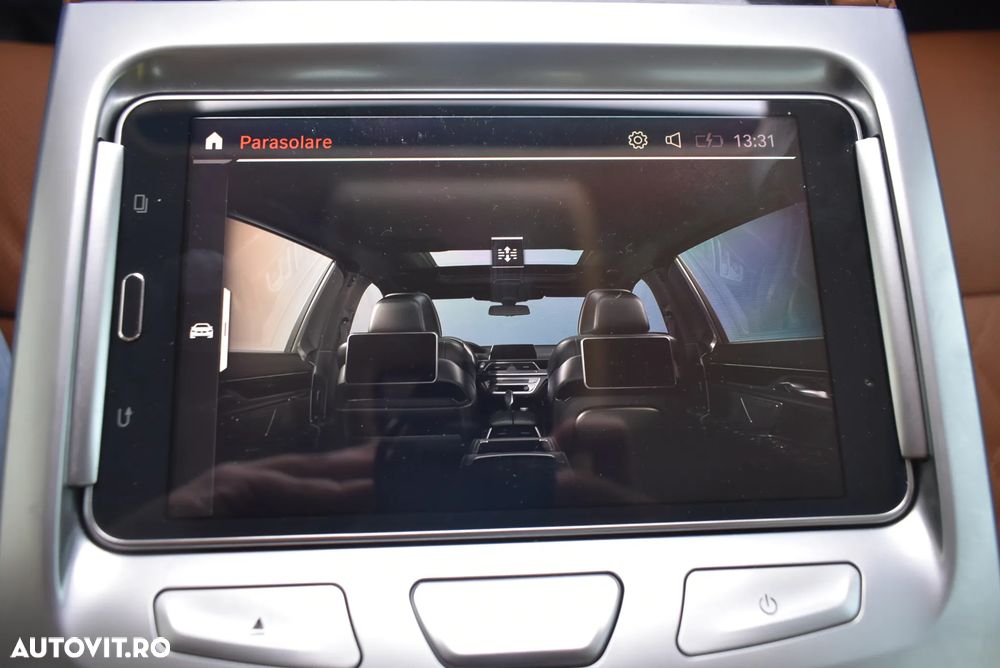 BMW Seria 7 730d xDrive MHEV - 35