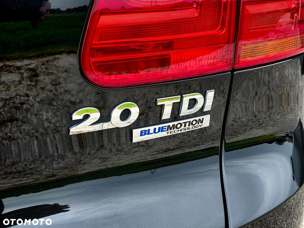 Volkswagen Tiguan 2.0 TDI SCR BlueMotion Technology Exclusive - 32