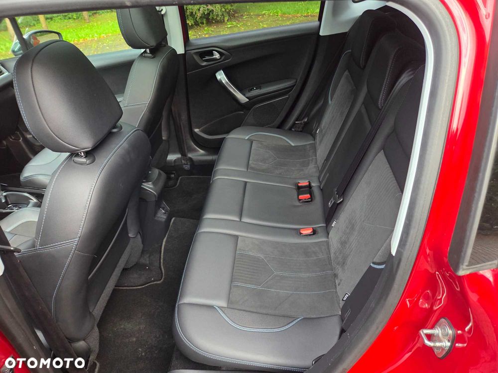 Peugeot 2008 - 7