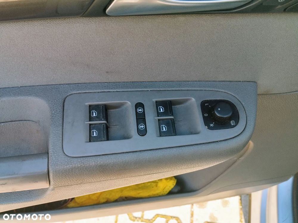 Seat Alhambra 2.0 TDI Reference - 8