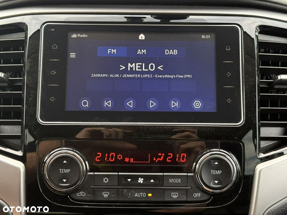 Mitsubishi L200 2.2 d DC Instyle Plus - 27