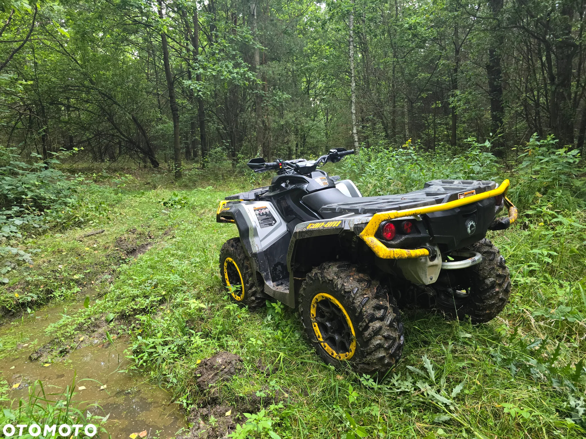 Can-Am Outlander - 2