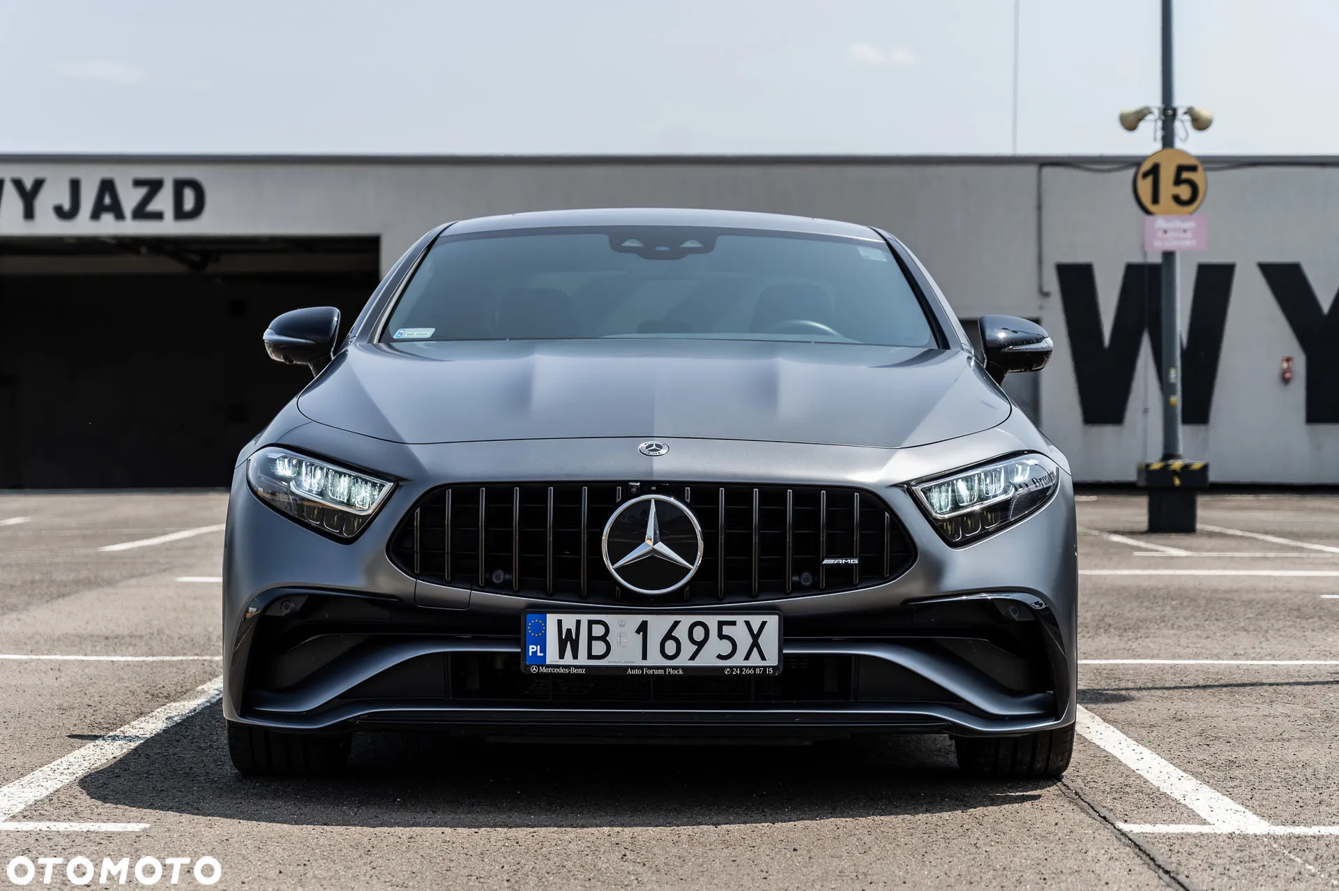 Mercedes-Benz CLS - 9
