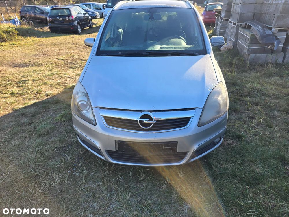 Opel Zafira 1.8 Easytronic Cosmo - 9