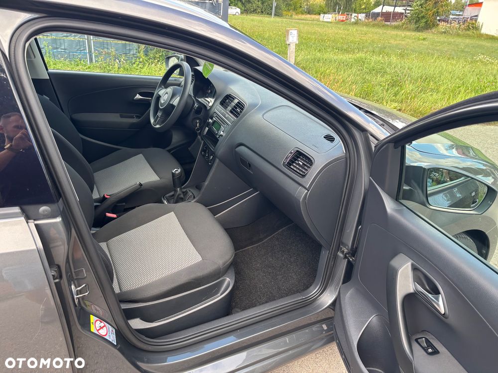 Volkswagen Polo - 10