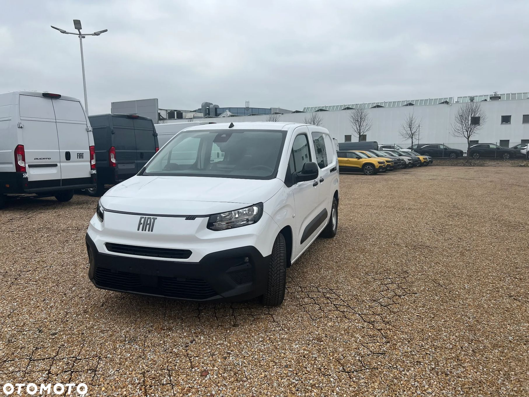 Fiat Doblo Maxi 5 miejsc - 3