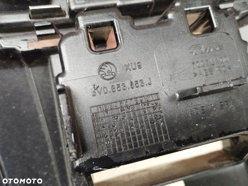 grill atrapa skoda superb iii 3 lift 2019-2024 3v0 - 8