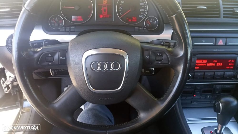 Audi A4 Avant 2.0 TDI multitronic - 11