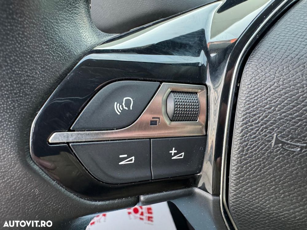 Peugeot 3008 BlueHDi 130 Stop & Start Active - 22