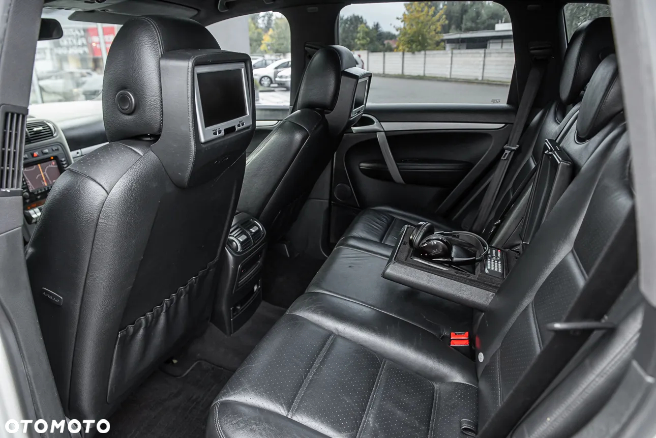 Porsche Cayenne S Tiptronic - 26