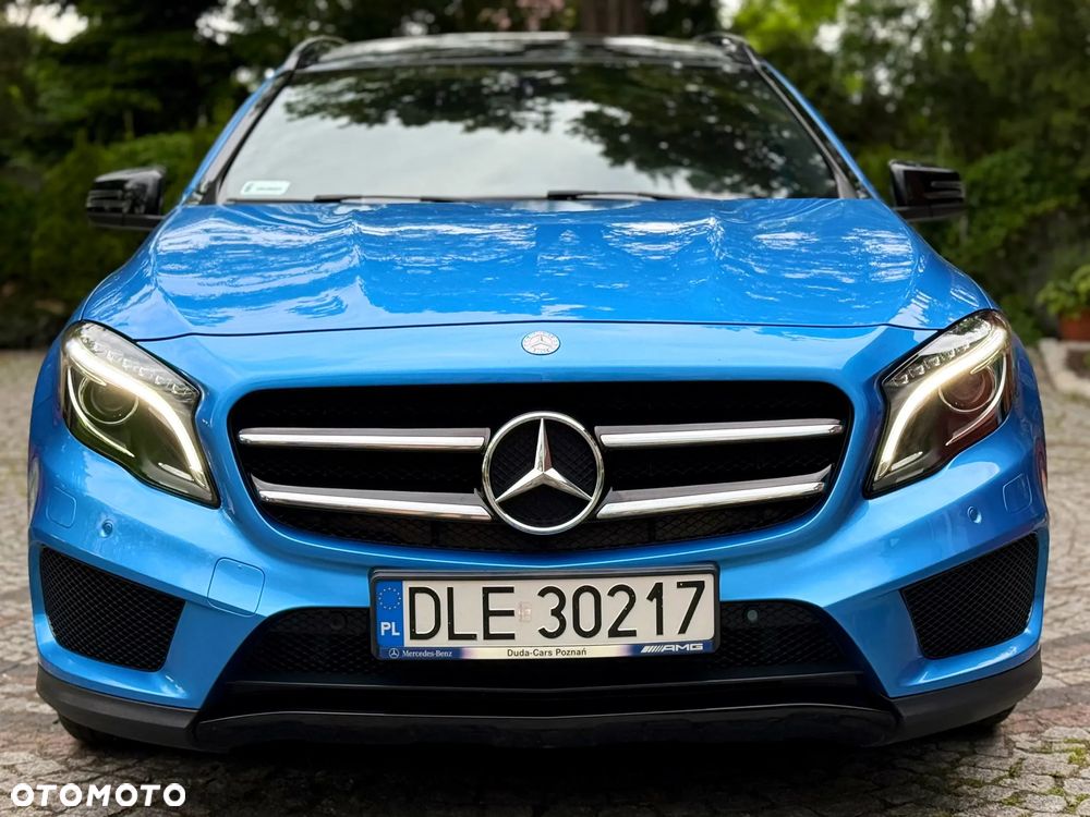 Mercedes-Benz GLA - 6