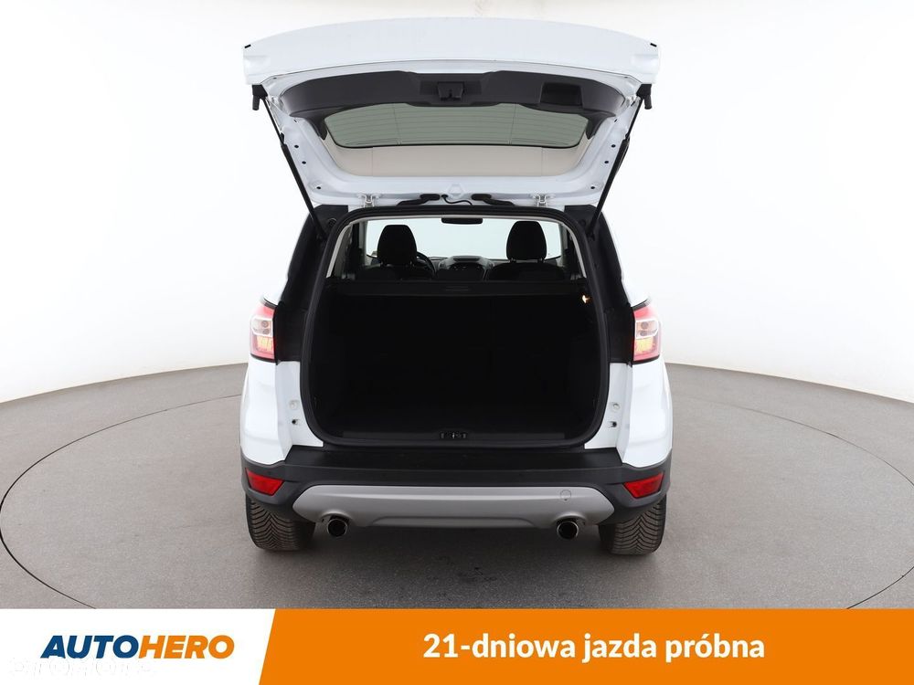 Ford Kuga - 17