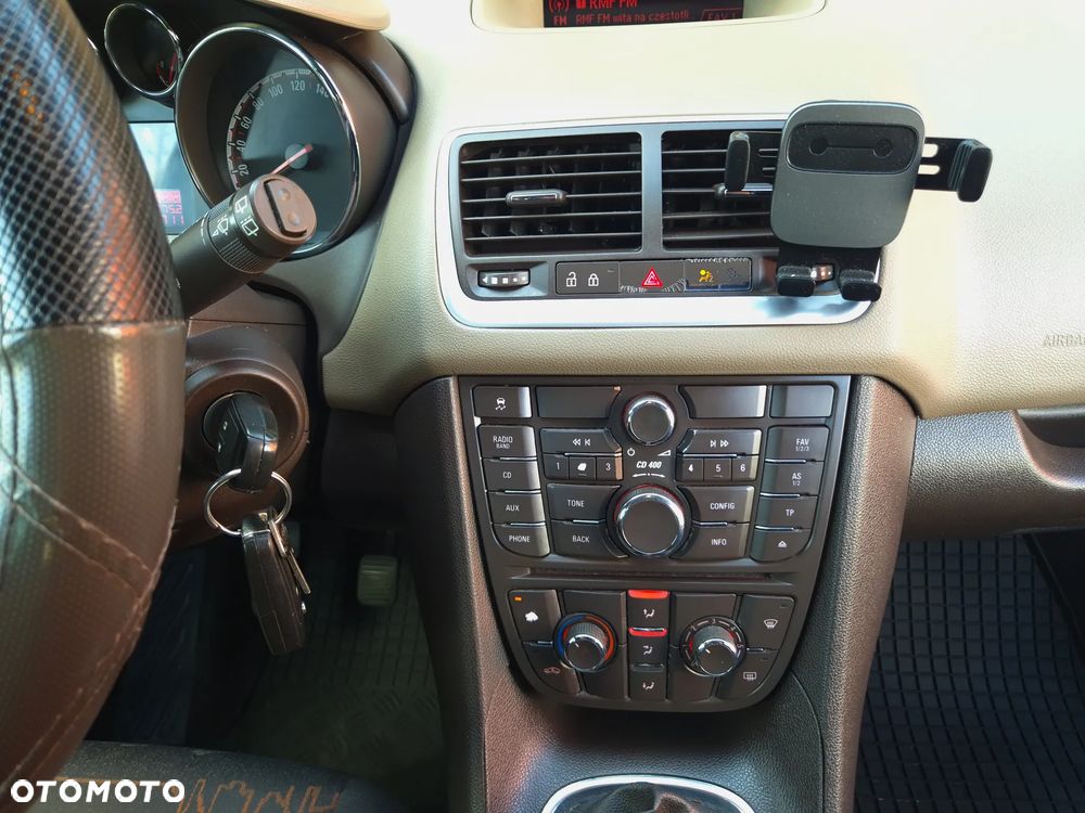 Opel Meriva - 21