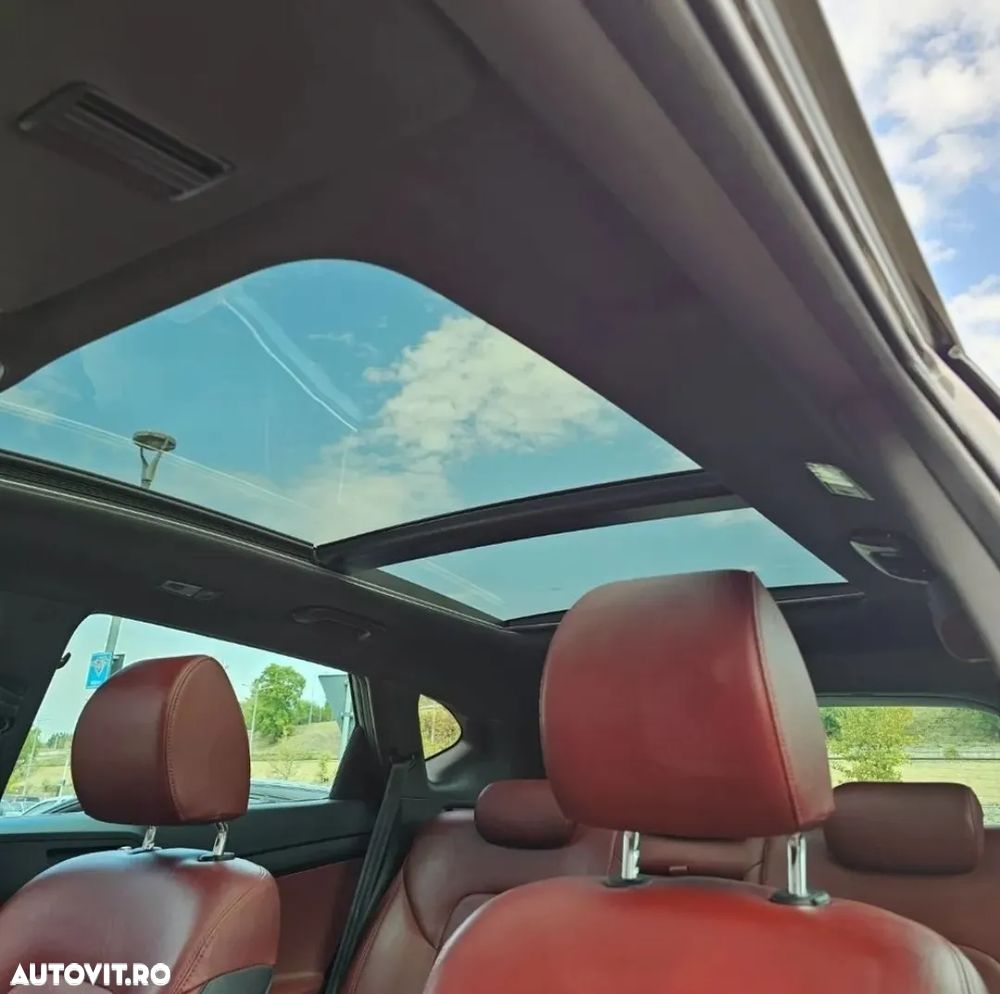 Hyundai Tucson 2.0 CRDI 4WD Automatik Premium - 14