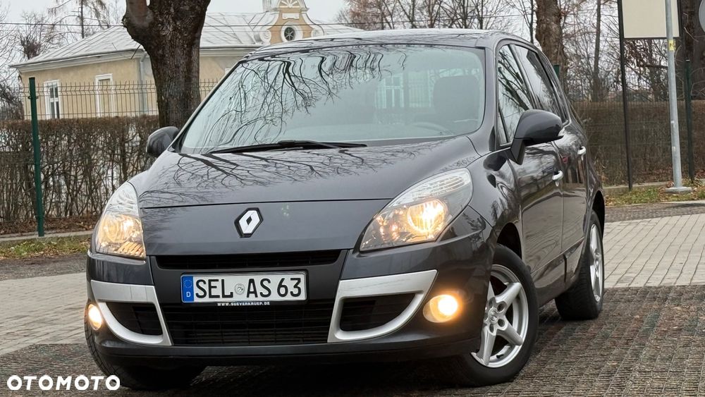 Renault Scenic TCe 130 Dynamique - 17